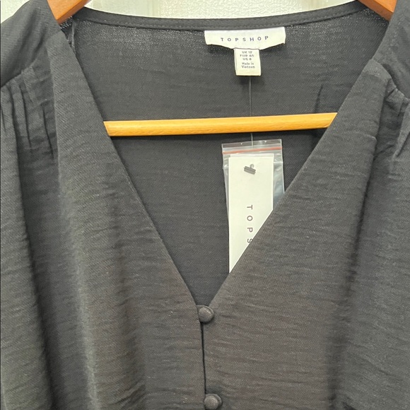 Topshop Black V-Neck Blouse NWT Nordstrom - Picture 2 of 7